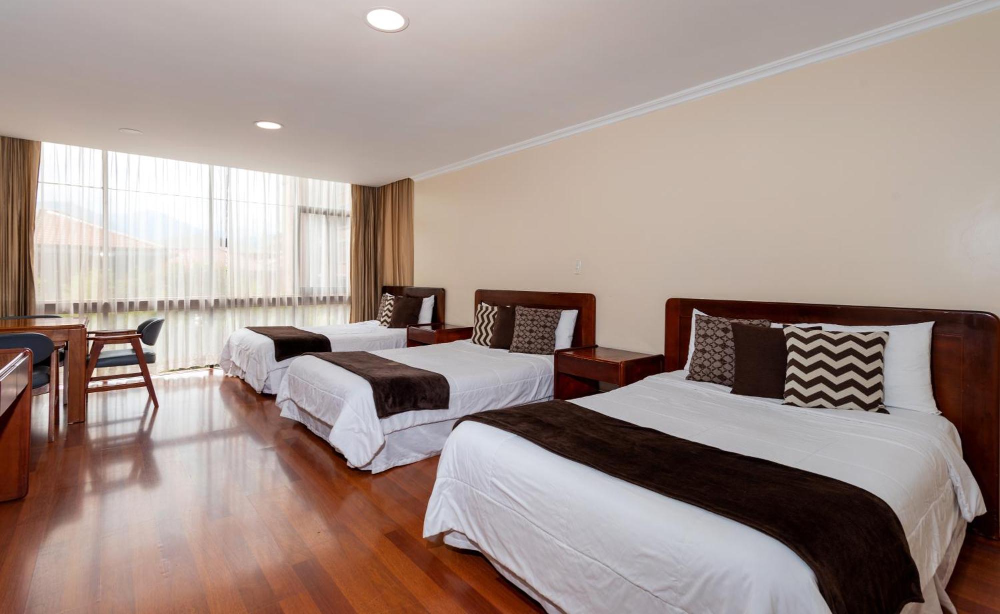 Hotel Nass Pinar Del Lago 昆卡 外观 照片