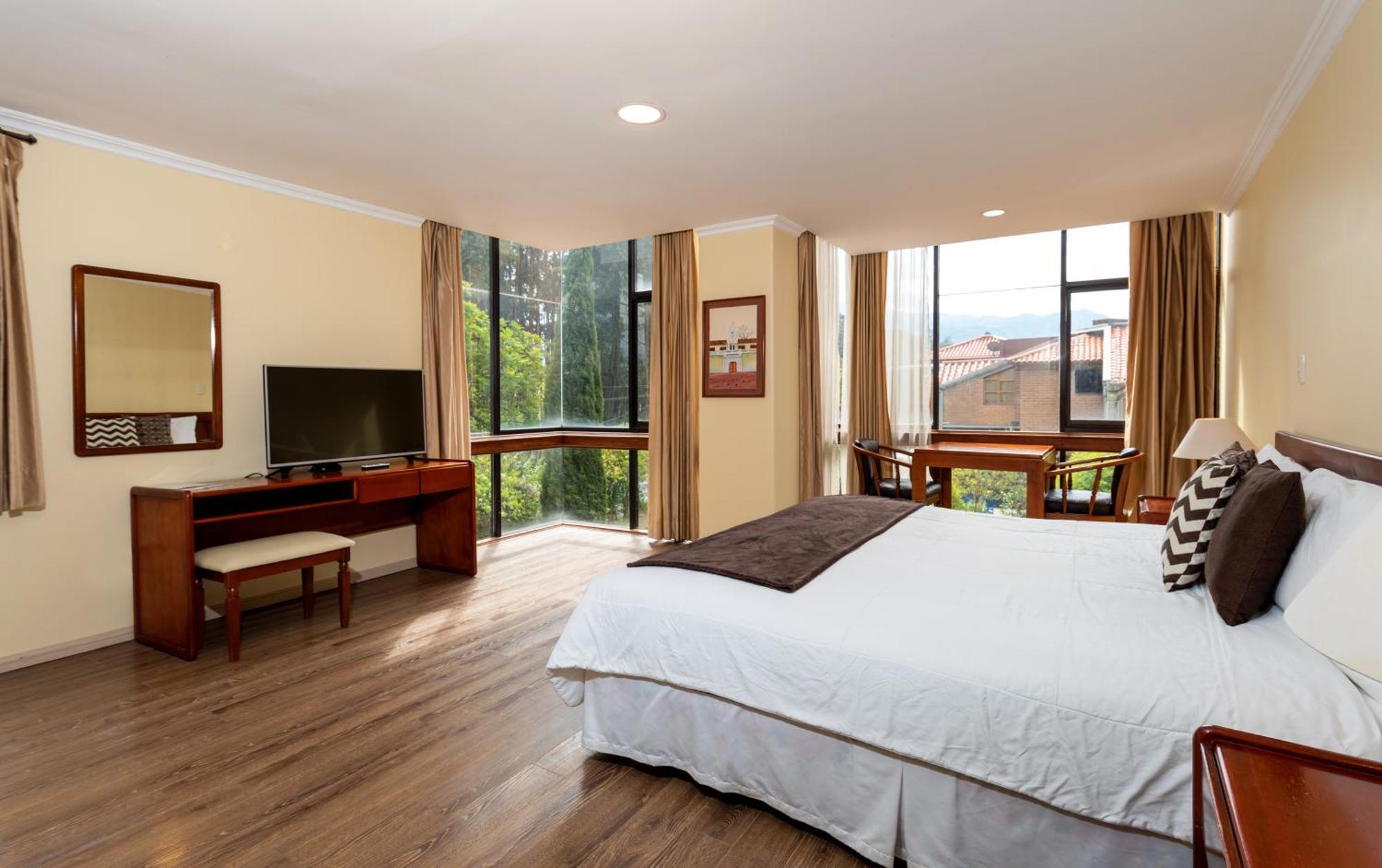 Hotel Nass Pinar Del Lago 昆卡 外观 照片