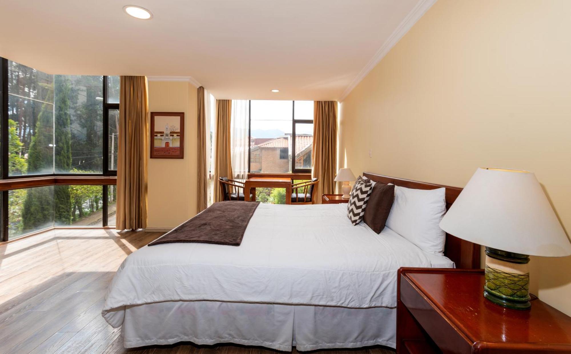Hotel Nass Pinar Del Lago 昆卡 外观 照片