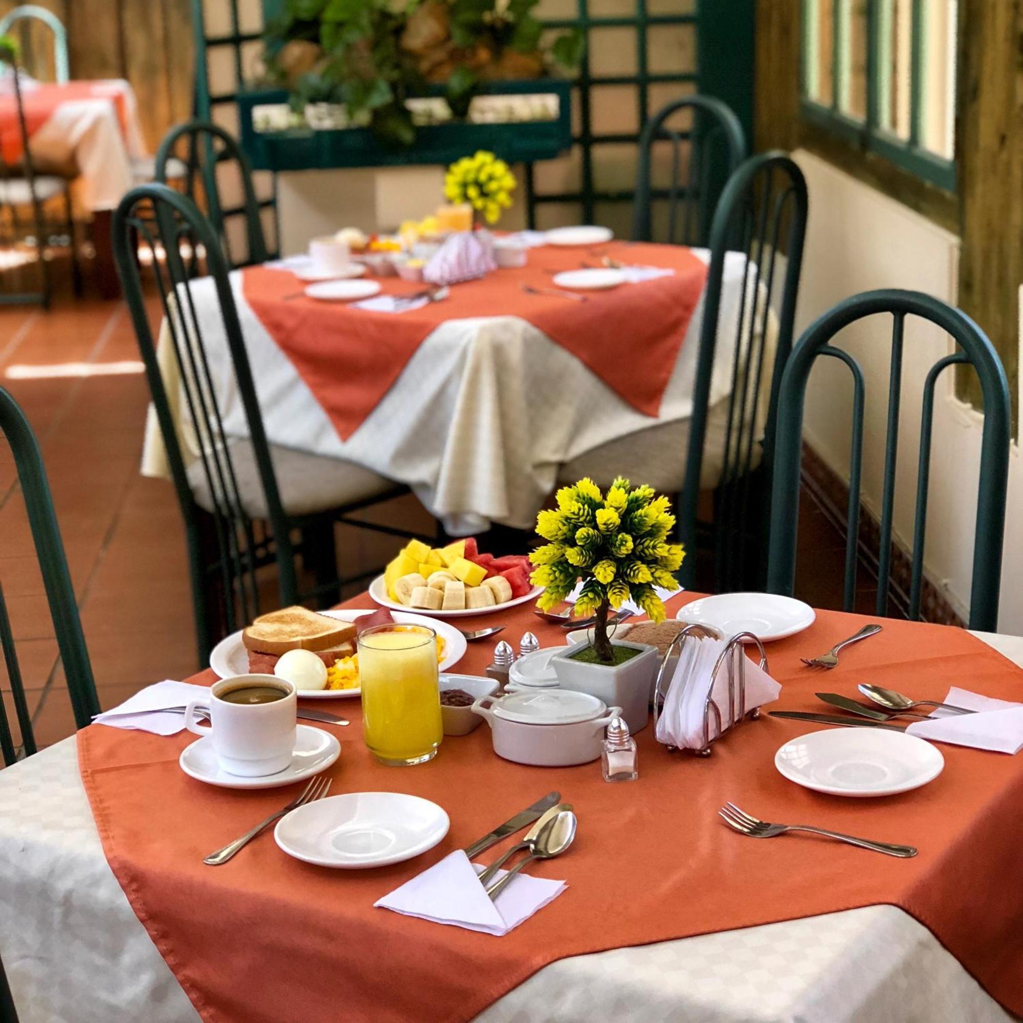 Hotel Nass Pinar Del Lago 昆卡 外观 照片